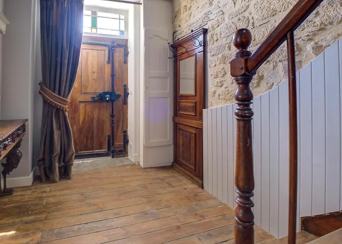 Le Prieuré Péridoors - élégance, Histoire&jacuzzi * Saint-Cyprien (Dordogne)