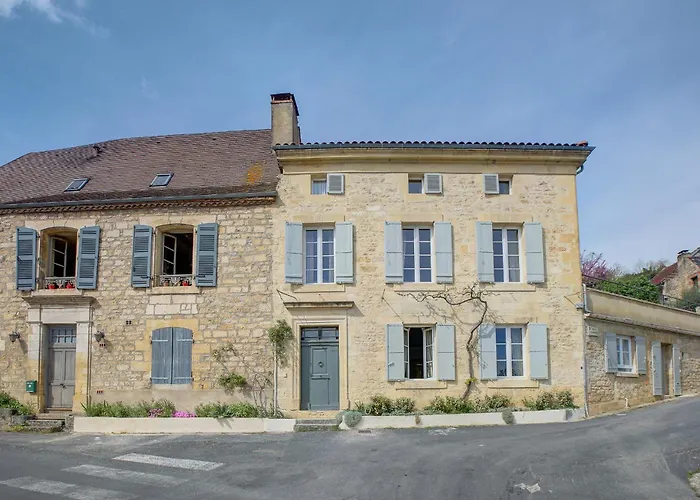 Hébergement de vacances Le Prieuré Péridoors - élégance, Histoire&jacuzzi *