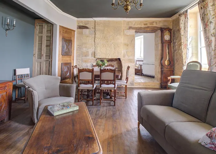 Le Prieuré Péridoors - élégance, Histoire&jacuzzi *